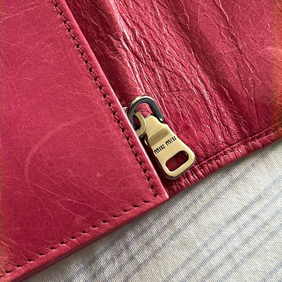 Miu Miu Pink Wallet - Picture 6 of 8